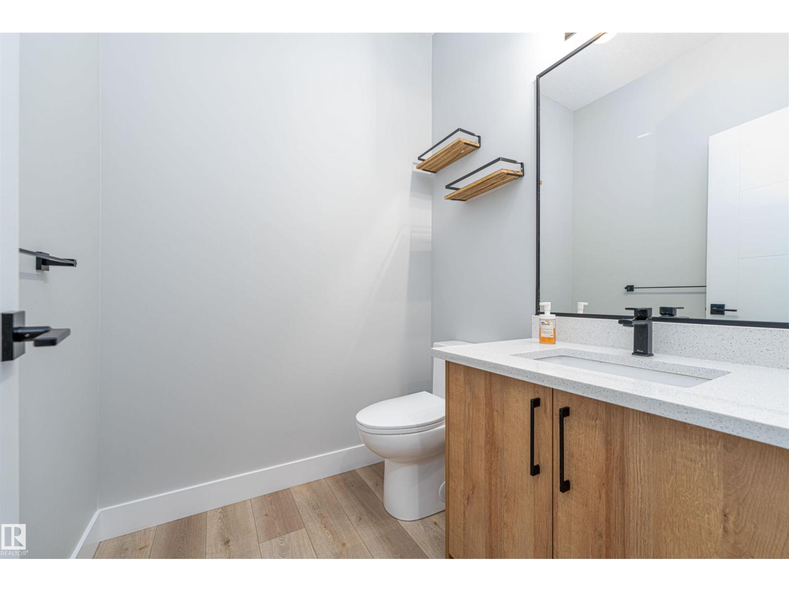 17320 9 AV SW — photo 24