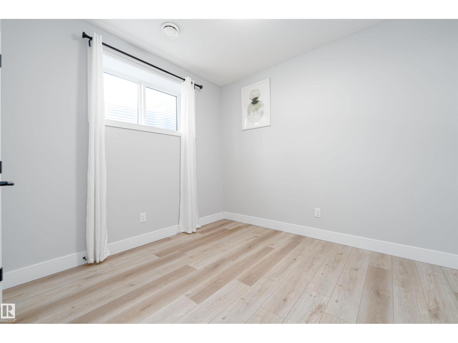 17320 9 AV SW — photo 35