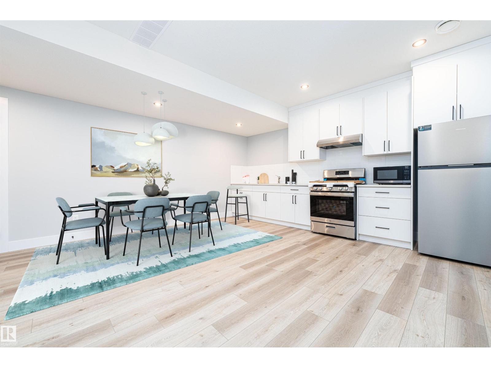 17320 9 AV SW — photo 39