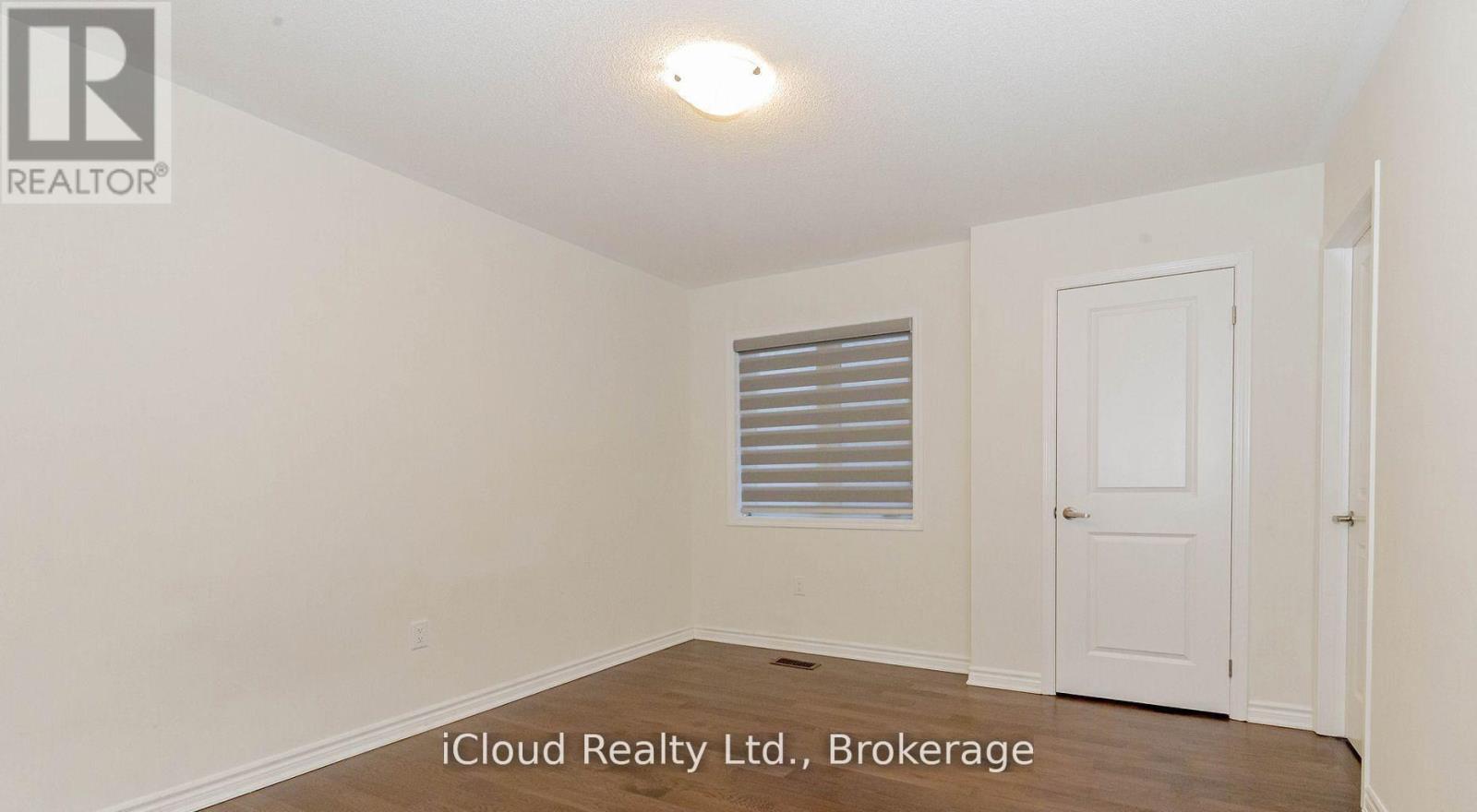 98 EBERLY WOODS DRIVE - 32