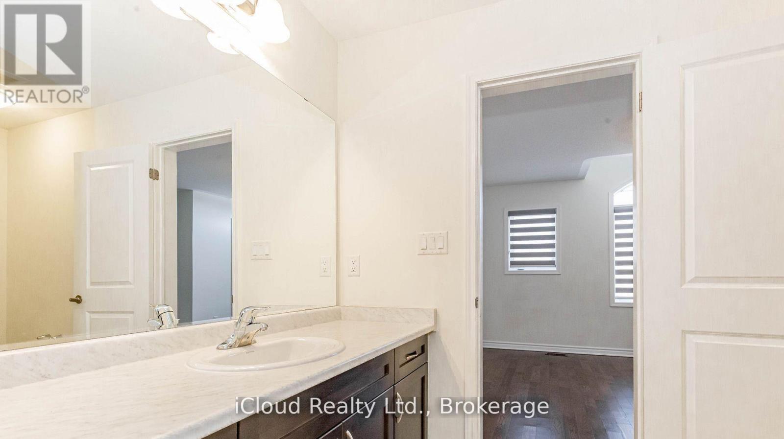 98 EBERLY WOODS DRIVE - 34