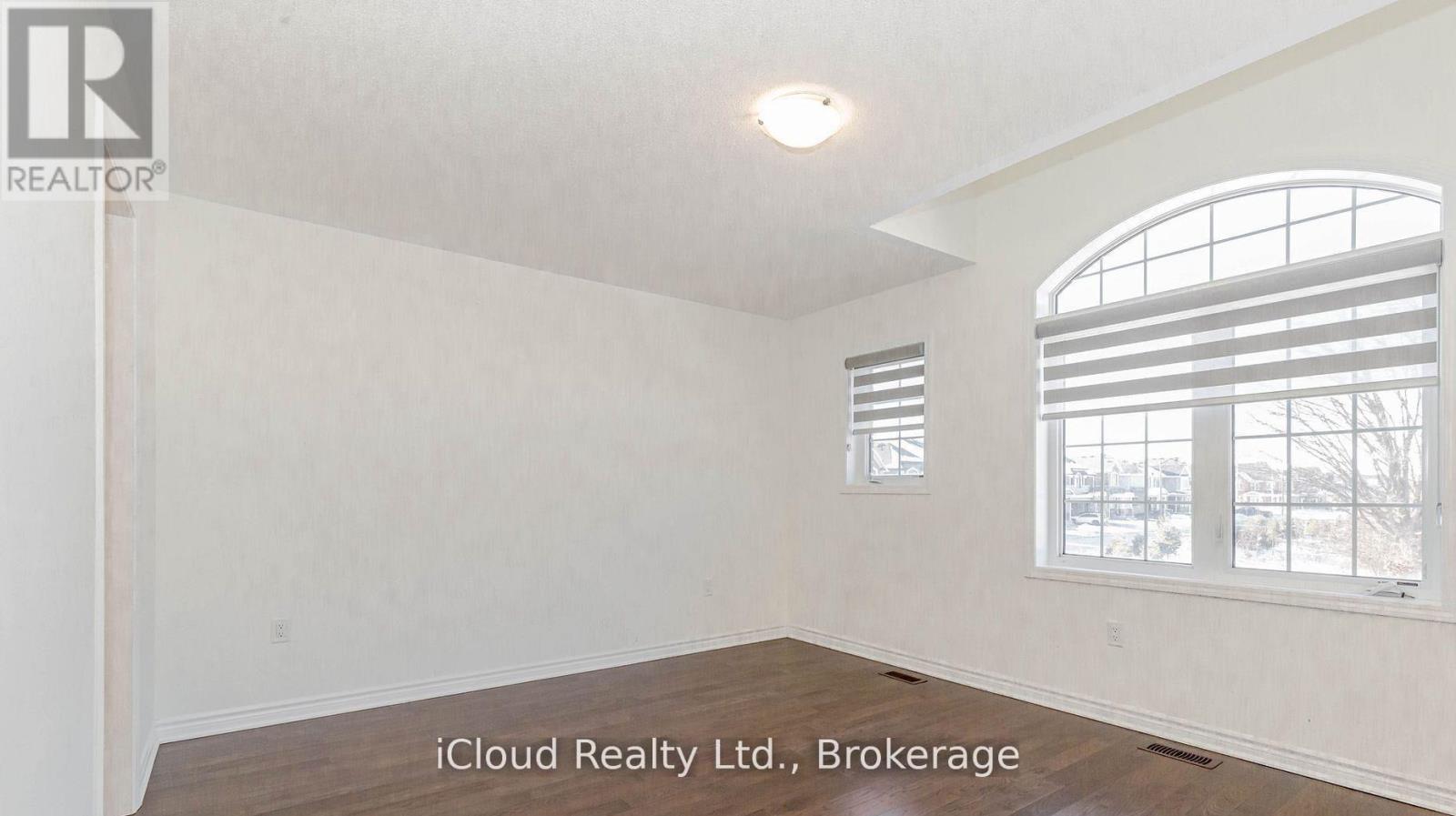 98 EBERLY WOODS DRIVE - 35