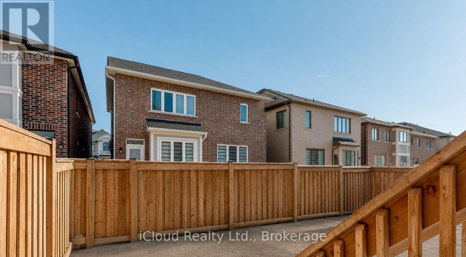 98 EBERLY WOODS DRIVE - 38