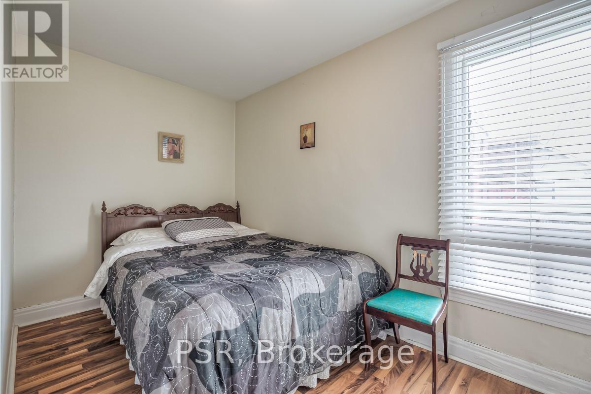 41 SPRINGHURST AVENUE - 16