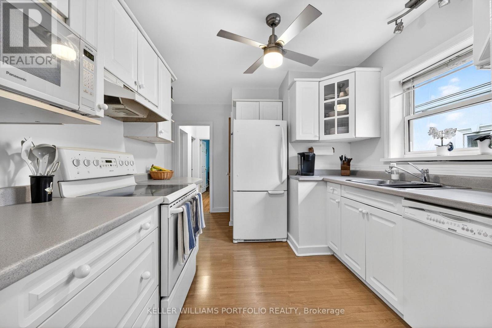 23 ASHBOURNE DRIVE - 14