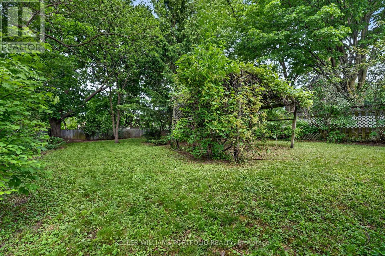 23 ASHBOURNE DRIVE - 25