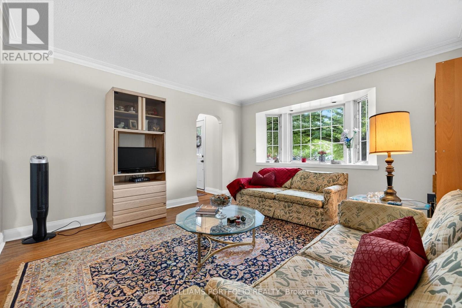 23 ASHBOURNE DRIVE - 8