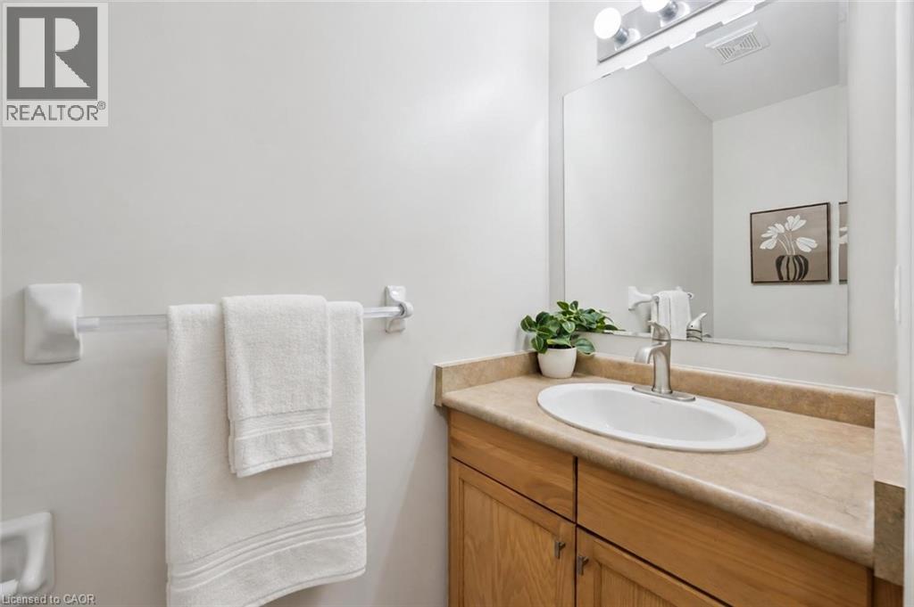 #44 124 GOSLING Gardens - 7