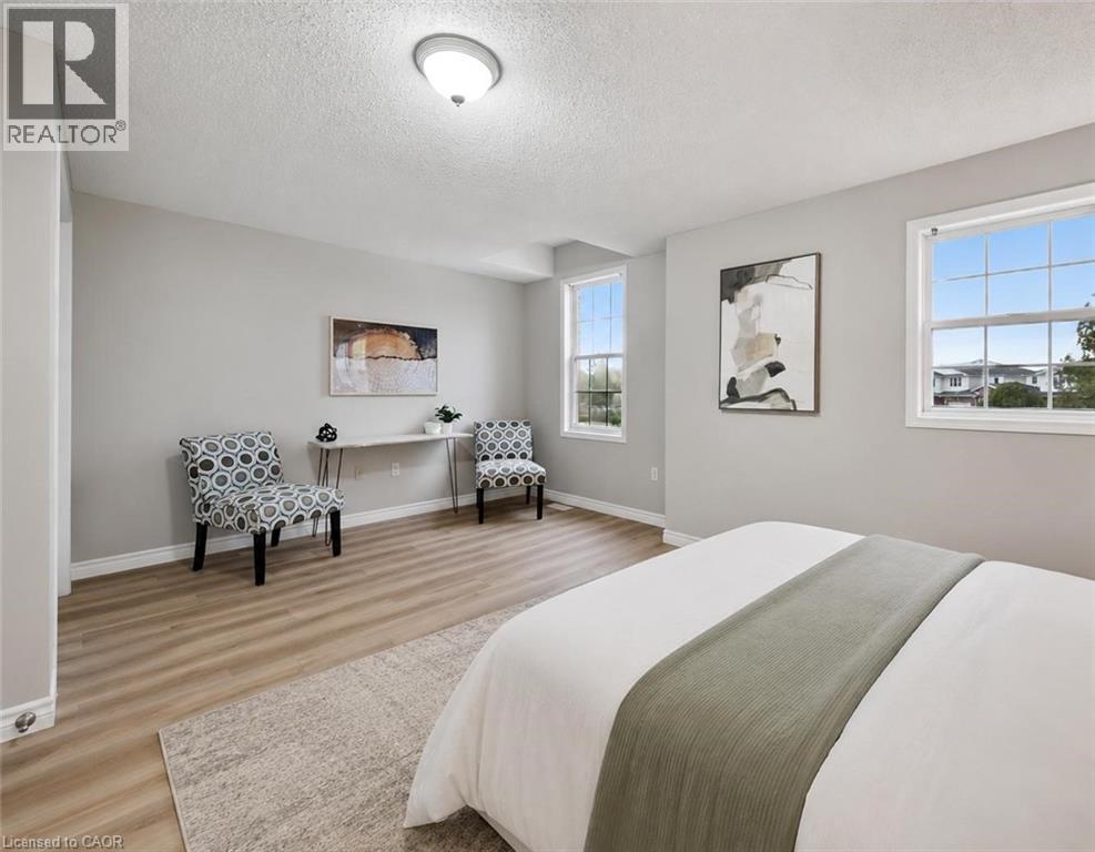 #44 124 GOSLING Gardens - 9