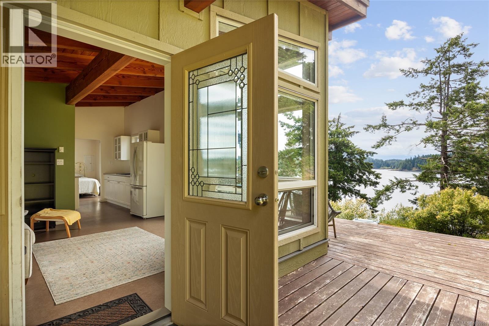 781 Cliff Rd - 3