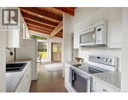 781 Cliff Rd, Quadra Island, BC V0P1N0 Photo 12