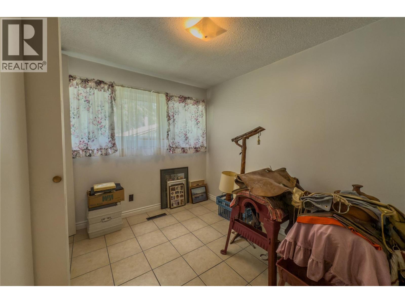 1691 Oberg Johnson Road - 10
