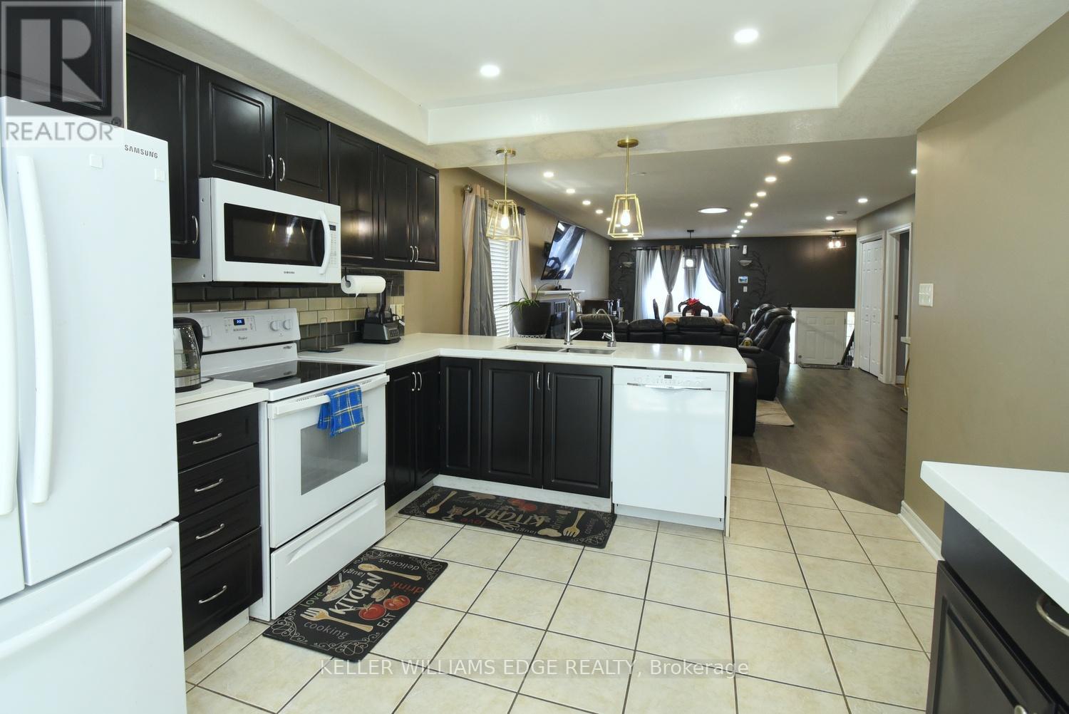 334 ST LAWRENCE DRIVE - 13