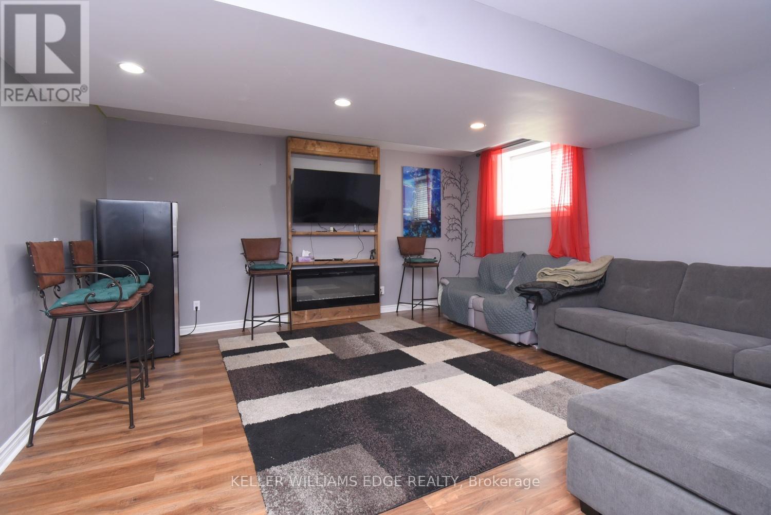 334 ST LAWRENCE DRIVE - 16