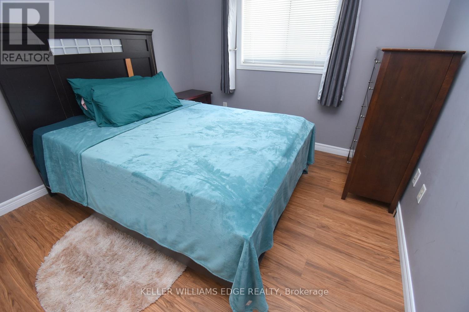334 ST LAWRENCE DRIVE - 21