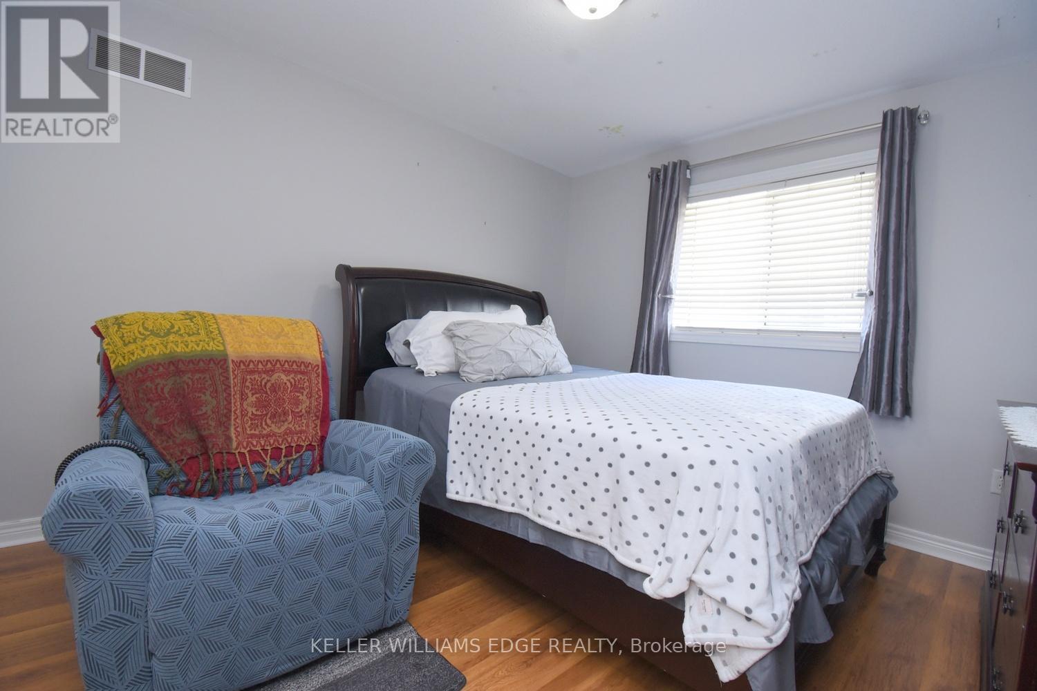 334 ST LAWRENCE DRIVE - 22