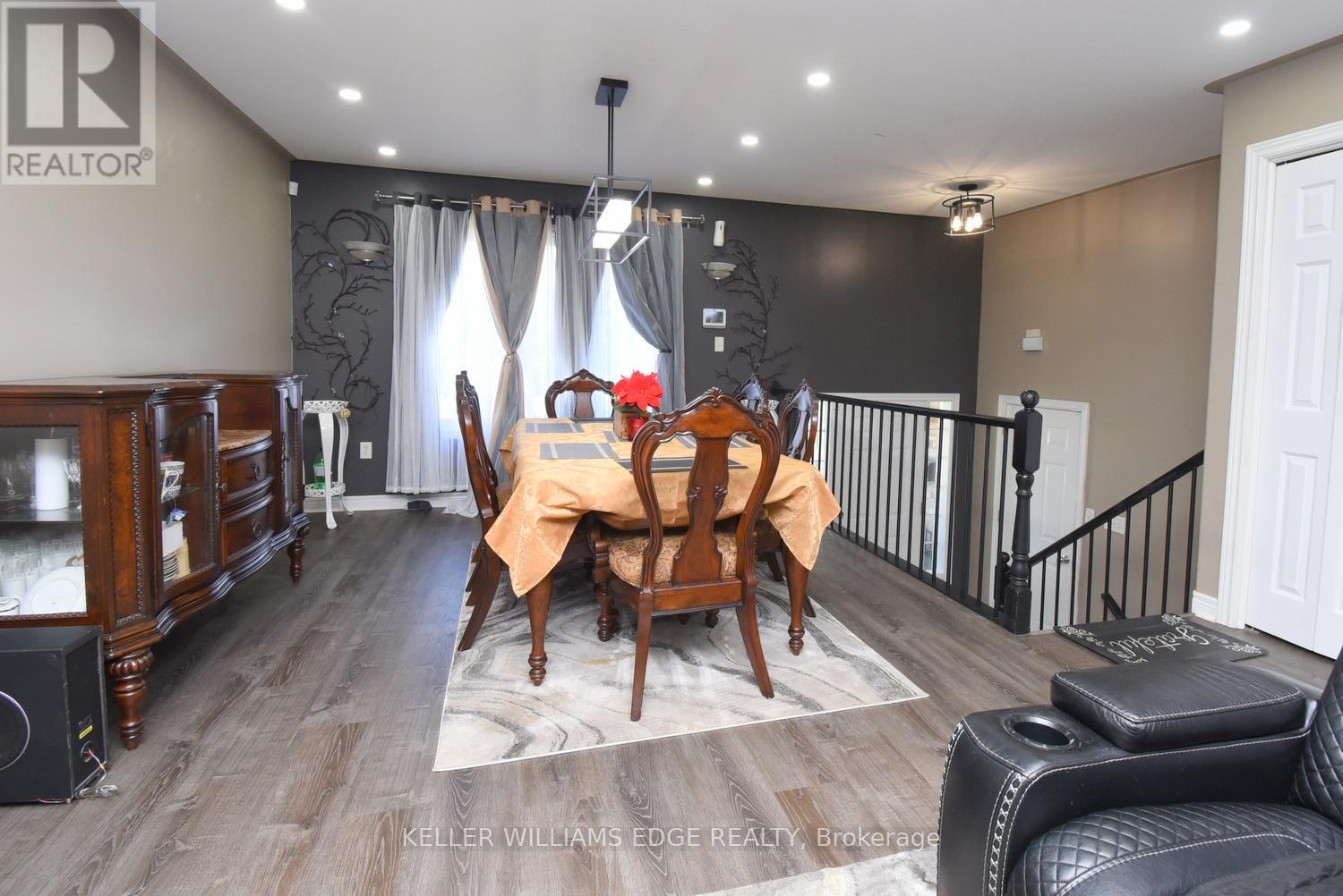 334 ST LAWRENCE DRIVE - 9