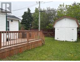 10 Rose Avenue thumbnail 3