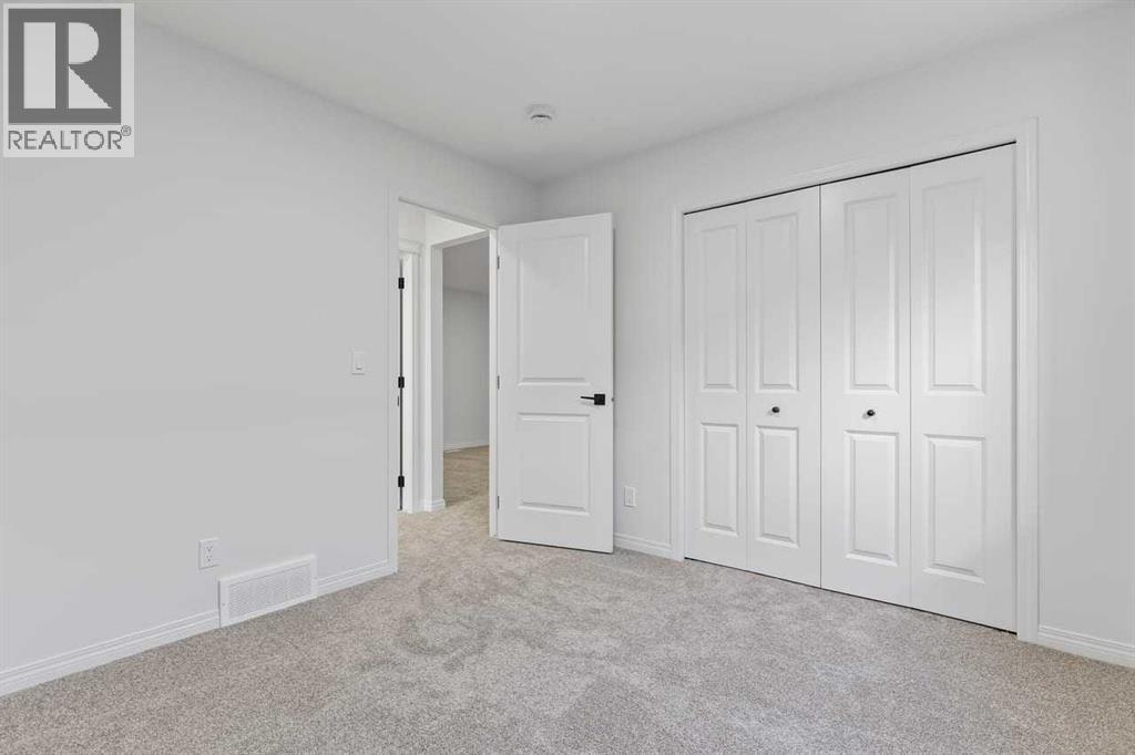 138 Corner Glen Square NE — photo 36