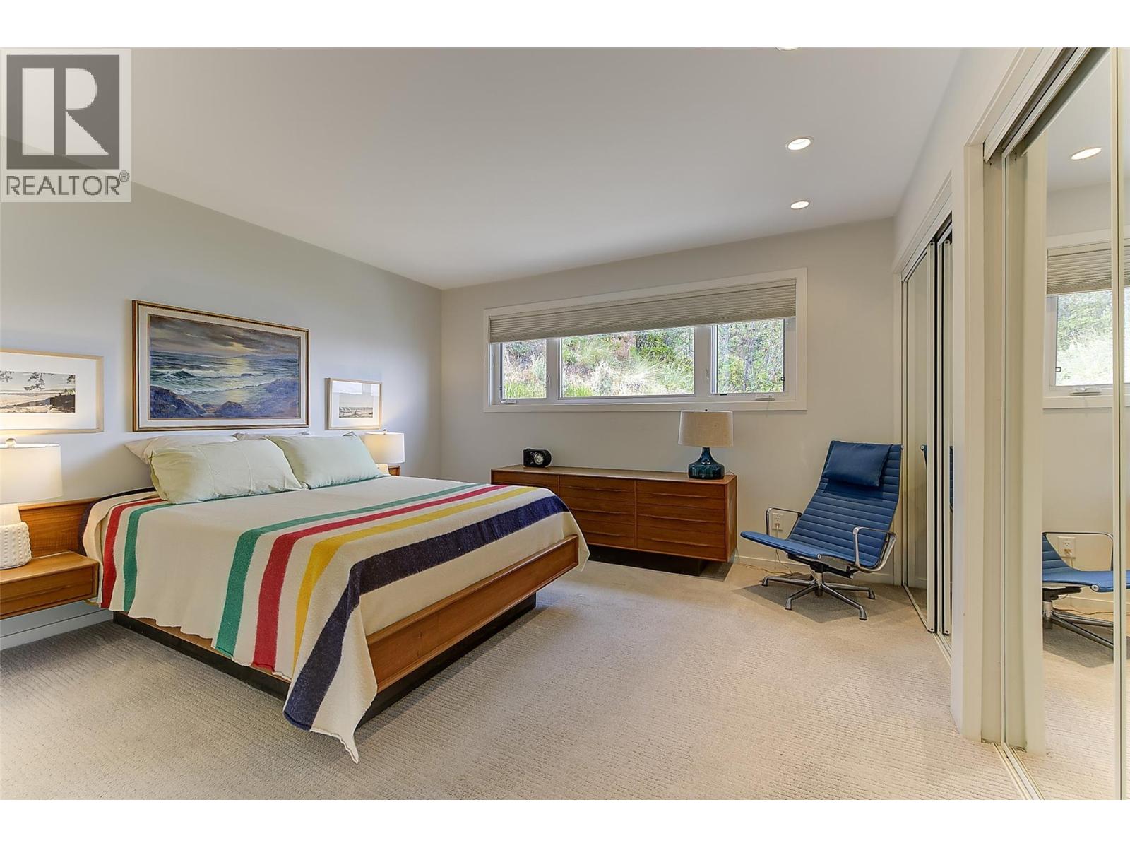 2674 Lakeview Road - 19