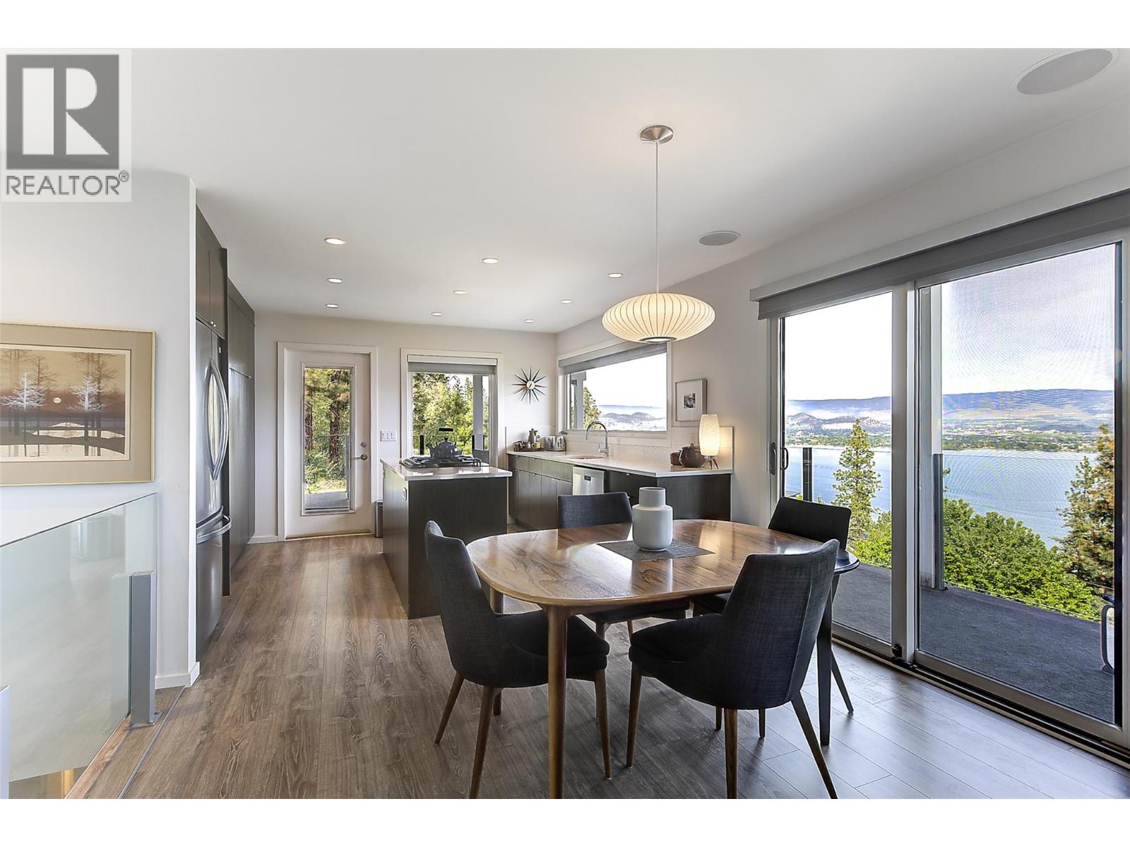 2674 Lakeview Road - 6