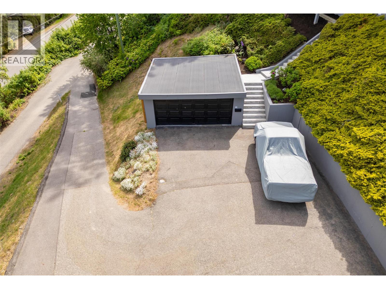 2674 Lakeview Road - 50