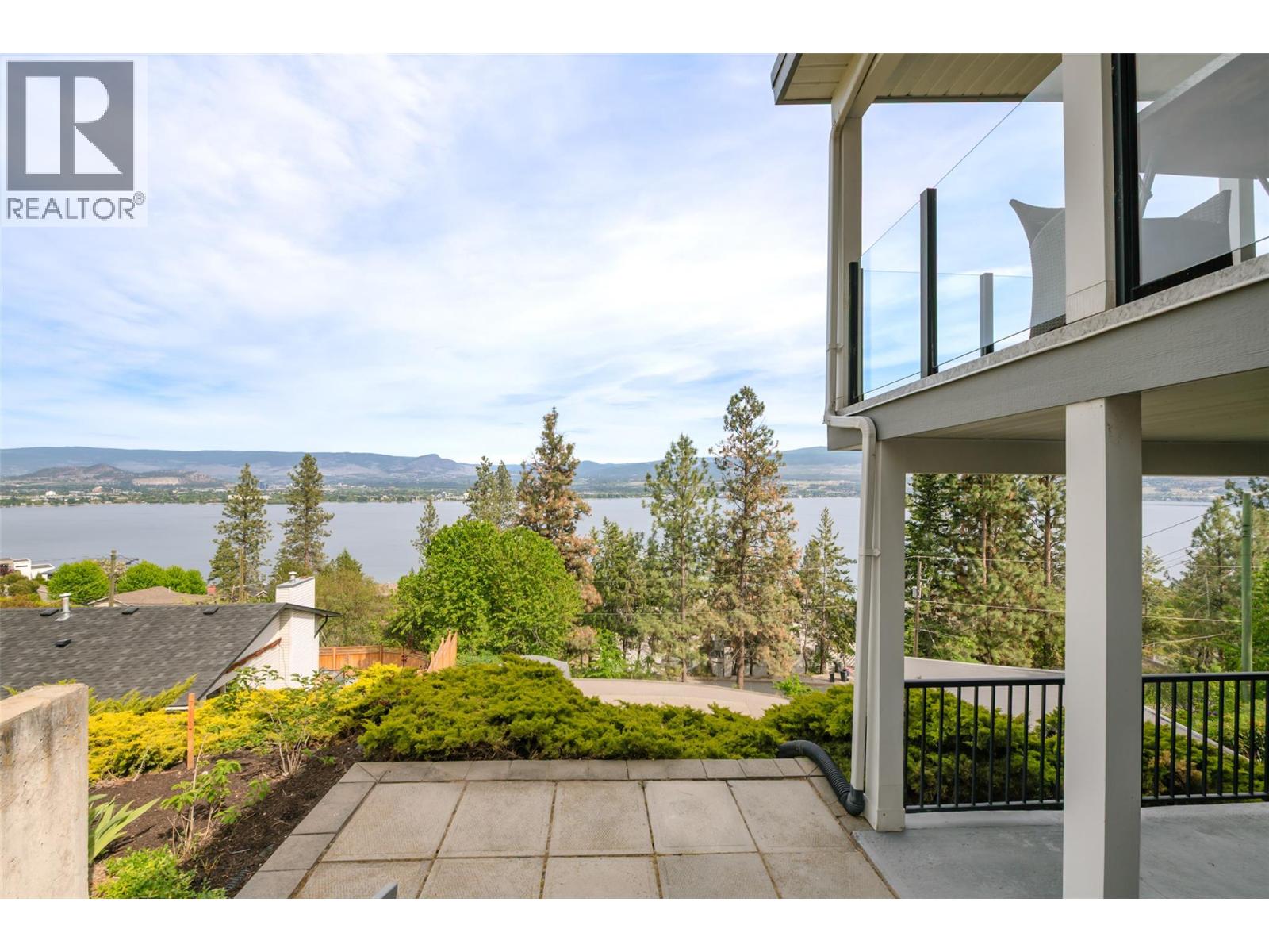 2674 Lakeview Road - 47