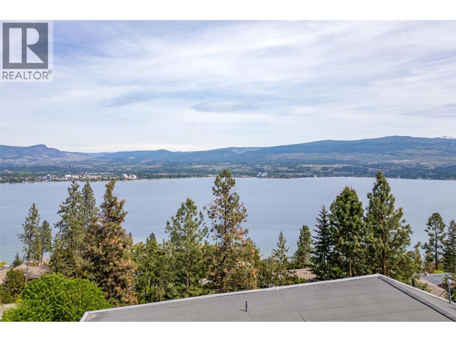2674 Lakeview Road - 55