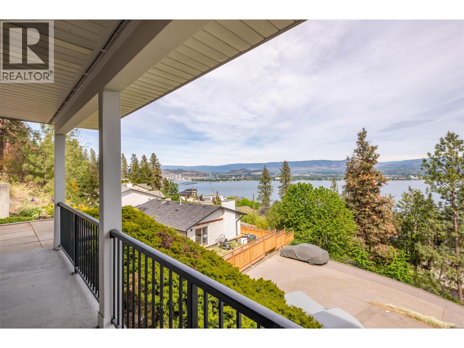 2674 Lakeview Road - 45