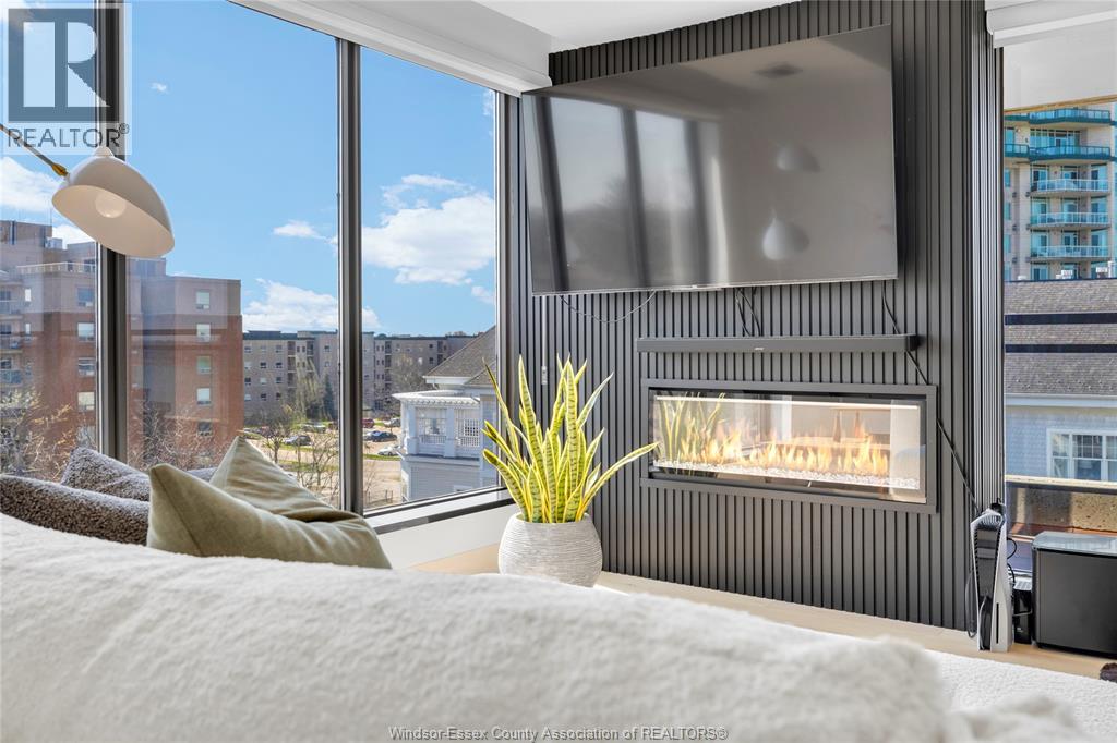 #604 5125 RIVERSIDE DRIVE East - 23