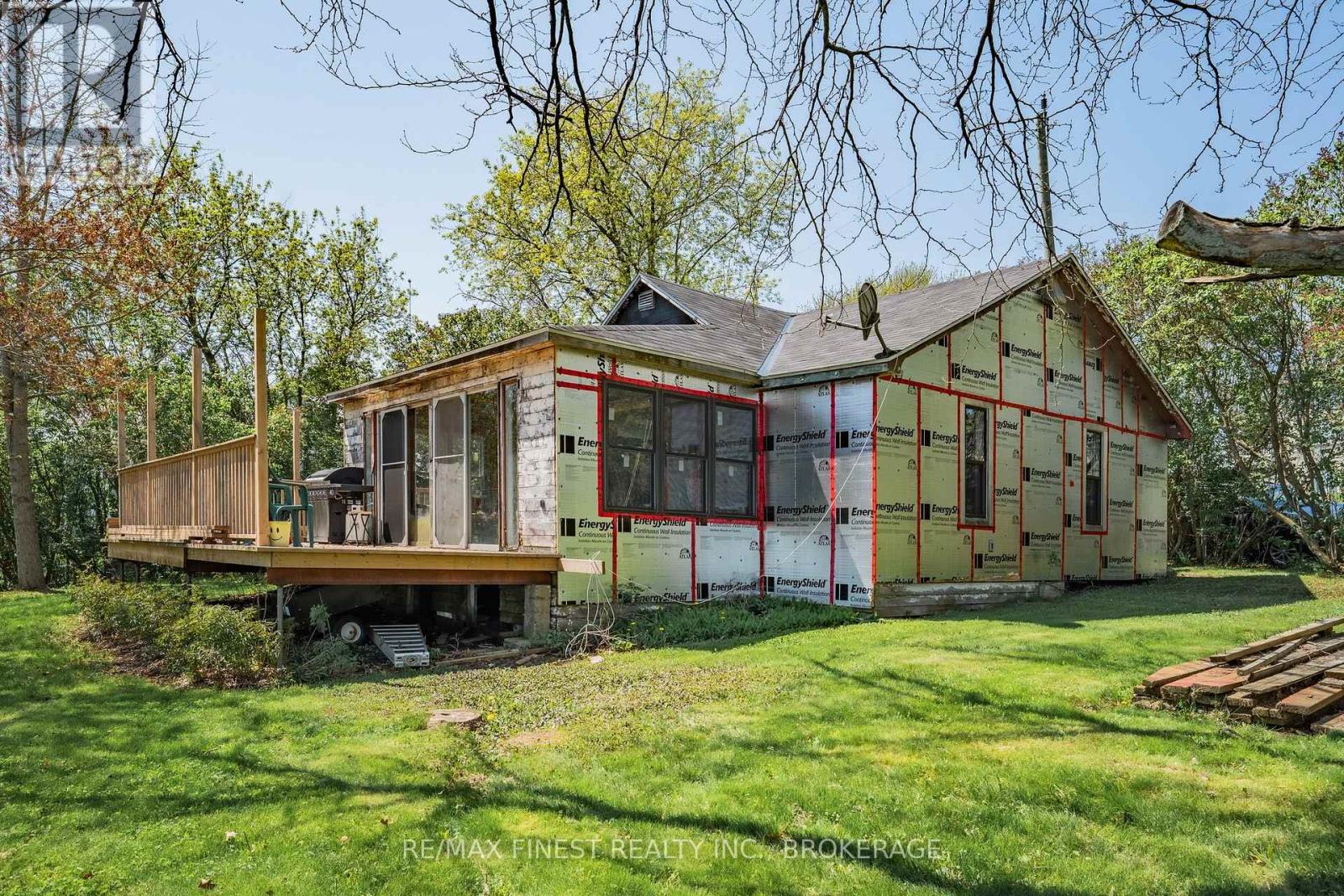 141 RIVER ROAD - 16