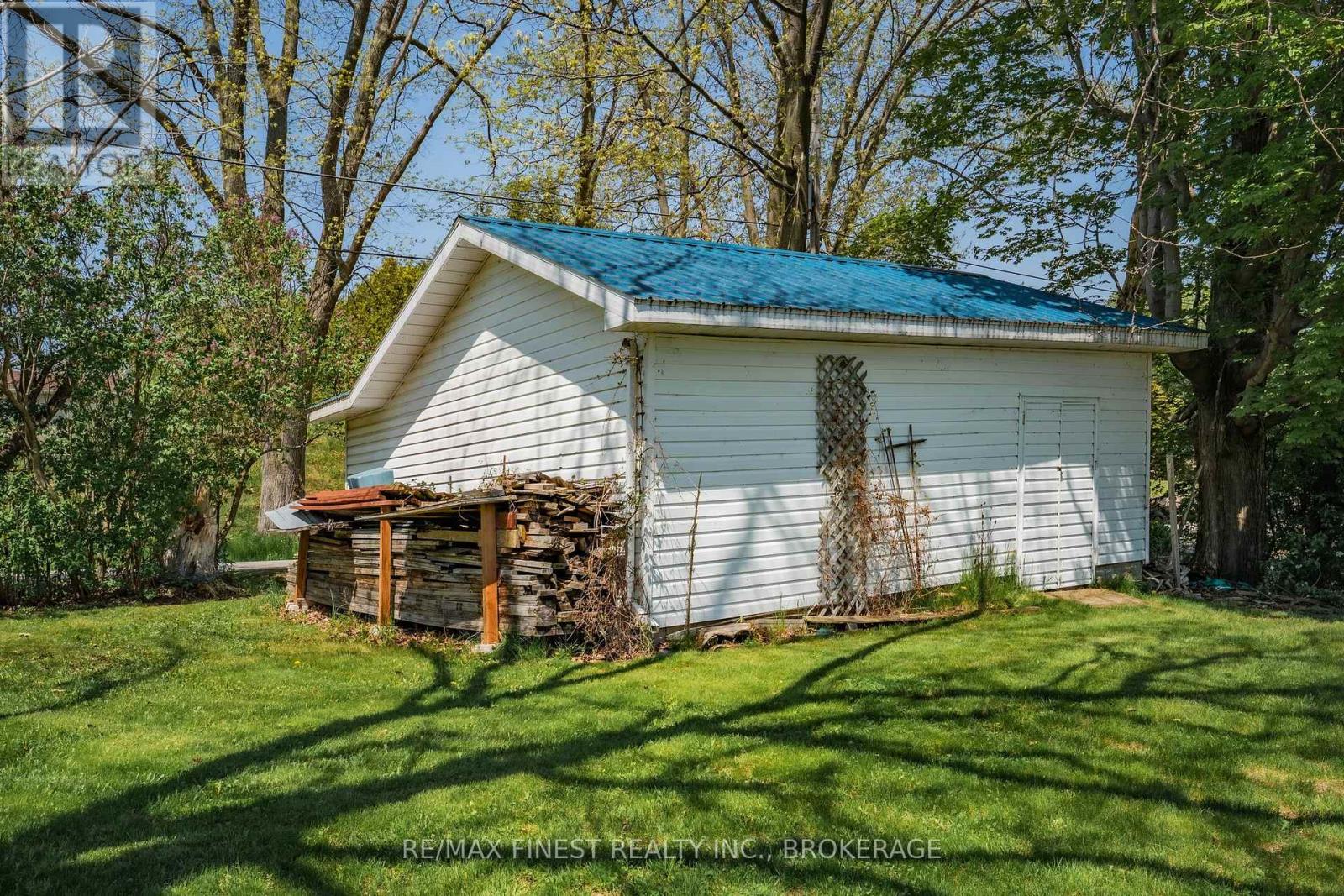 141 RIVER ROAD - 28
