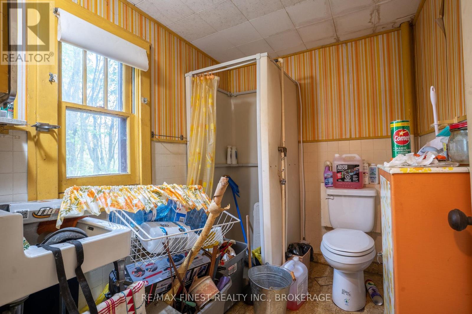 141 RIVER ROAD - 11
