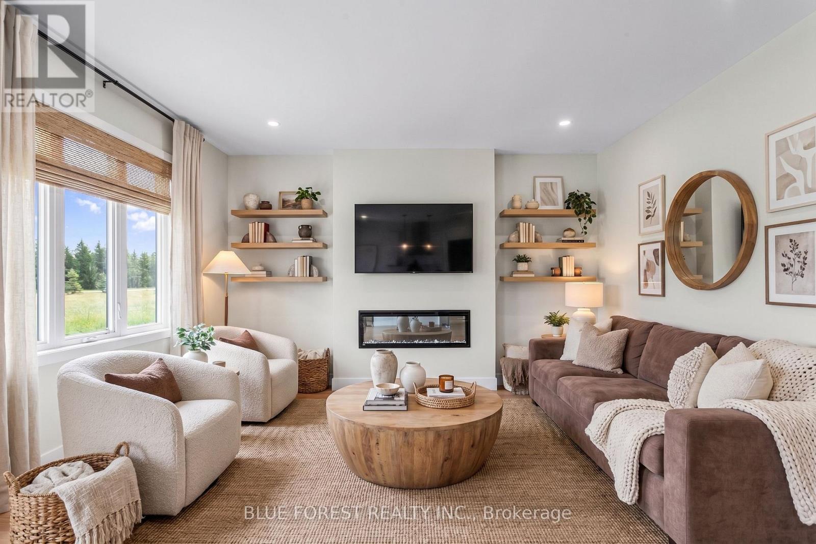 247 MCTAVISH STREET - 17