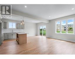 247 Mctavish Street, Strathroy Caradoc, ON N7G3K5 Photo 11