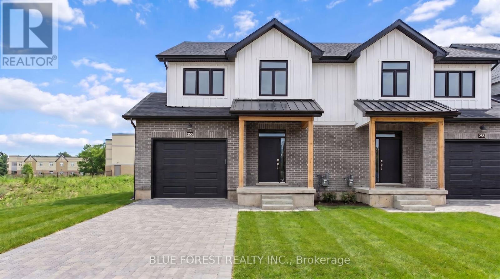 247 MCTAVISH STREET - 1