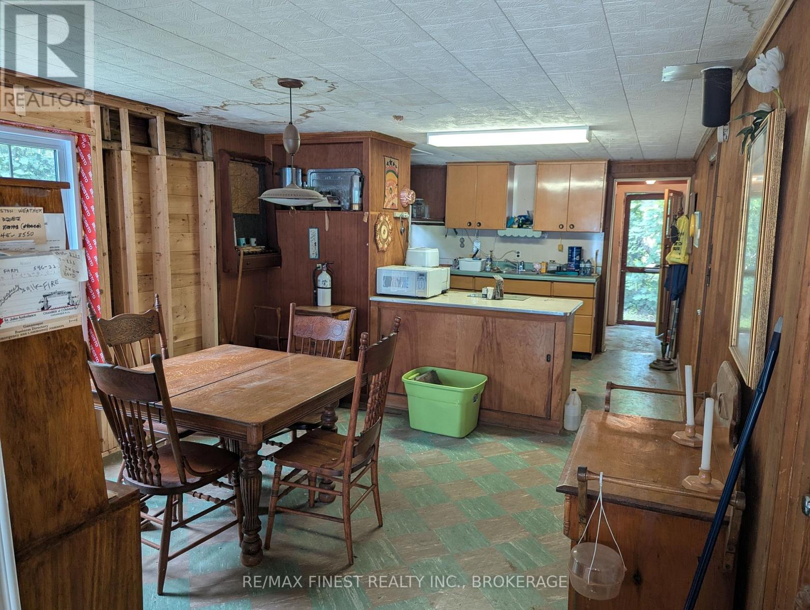 141 RIVER ROAD - 43
