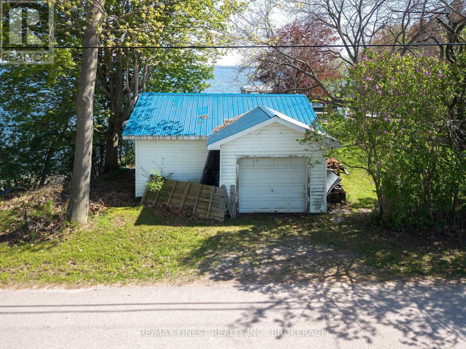 141 RIVER ROAD - 33