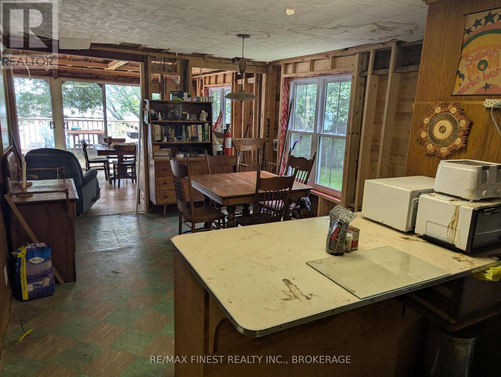 141 RIVER ROAD - 41