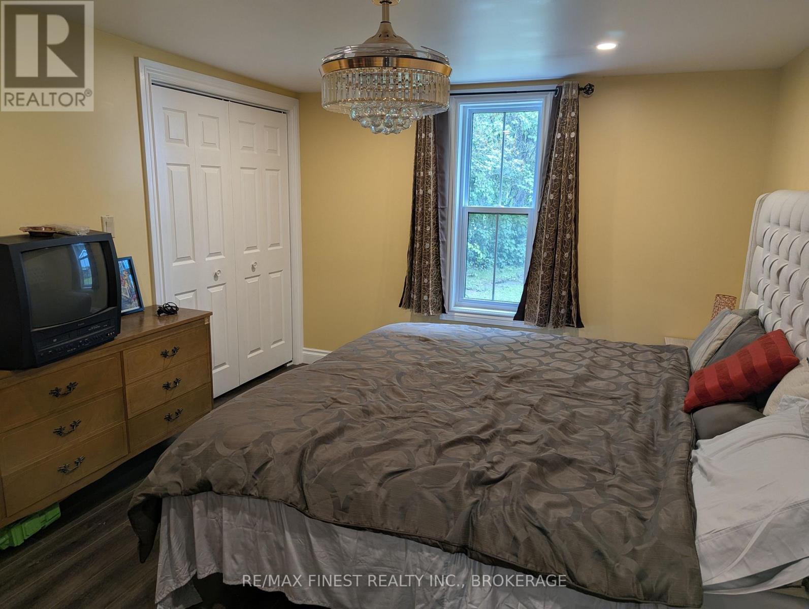 141 RIVER ROAD - 44