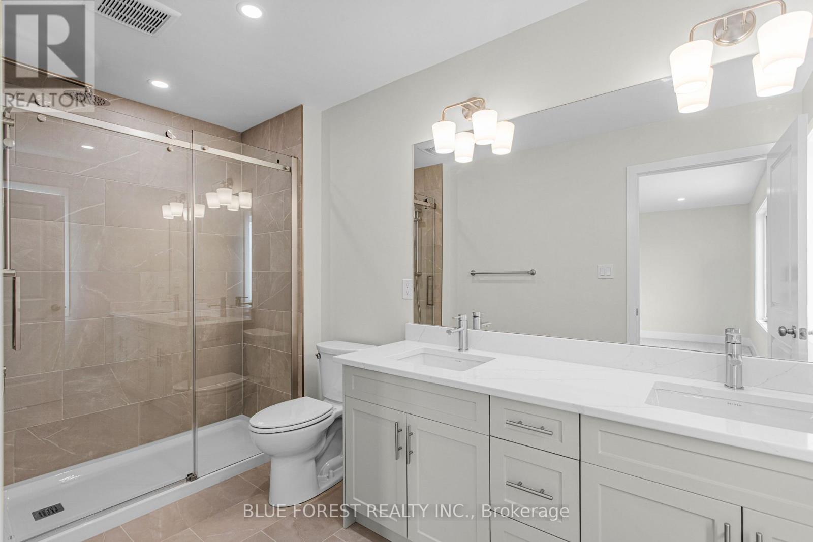 247 MCTAVISH STREET - 30
