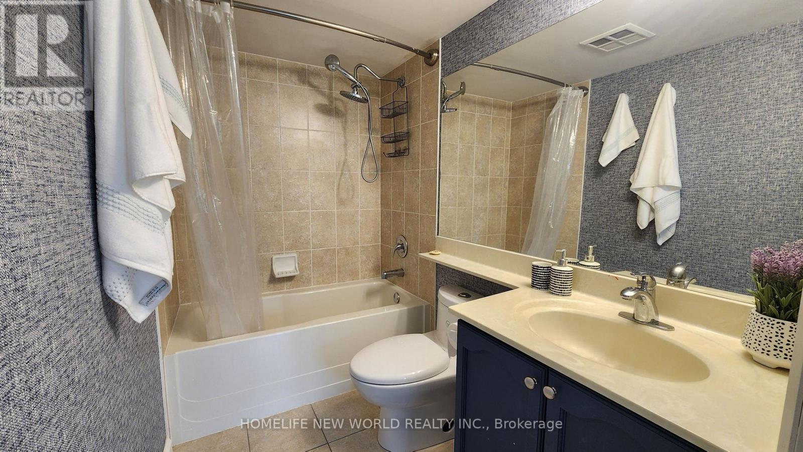 #404 3830 BATHURST STREET - 12