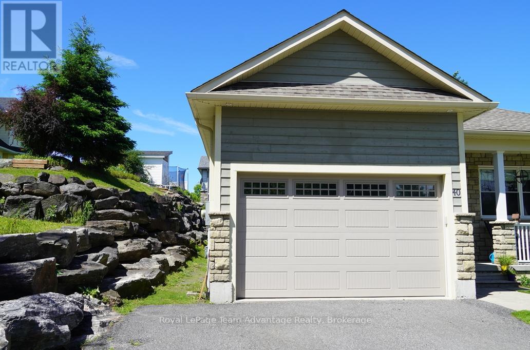40 WINNIFRED AVENUE E - 15