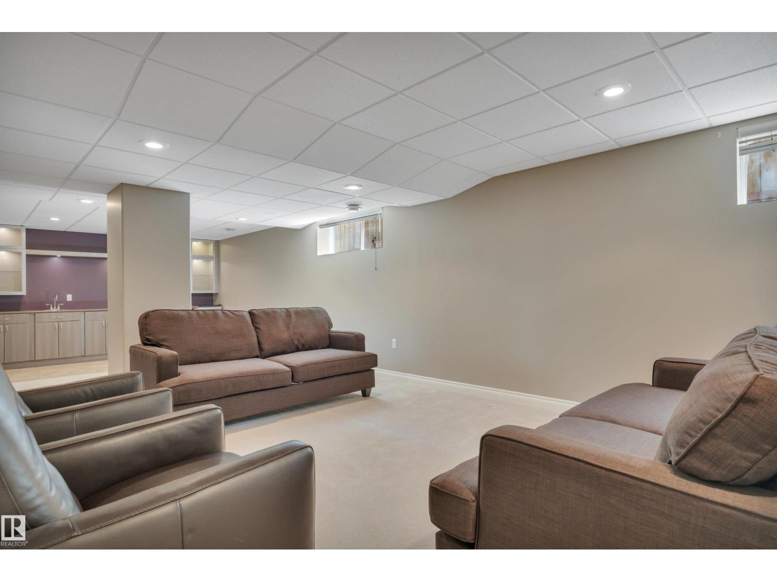 59 WILKINSON PL — photo 40