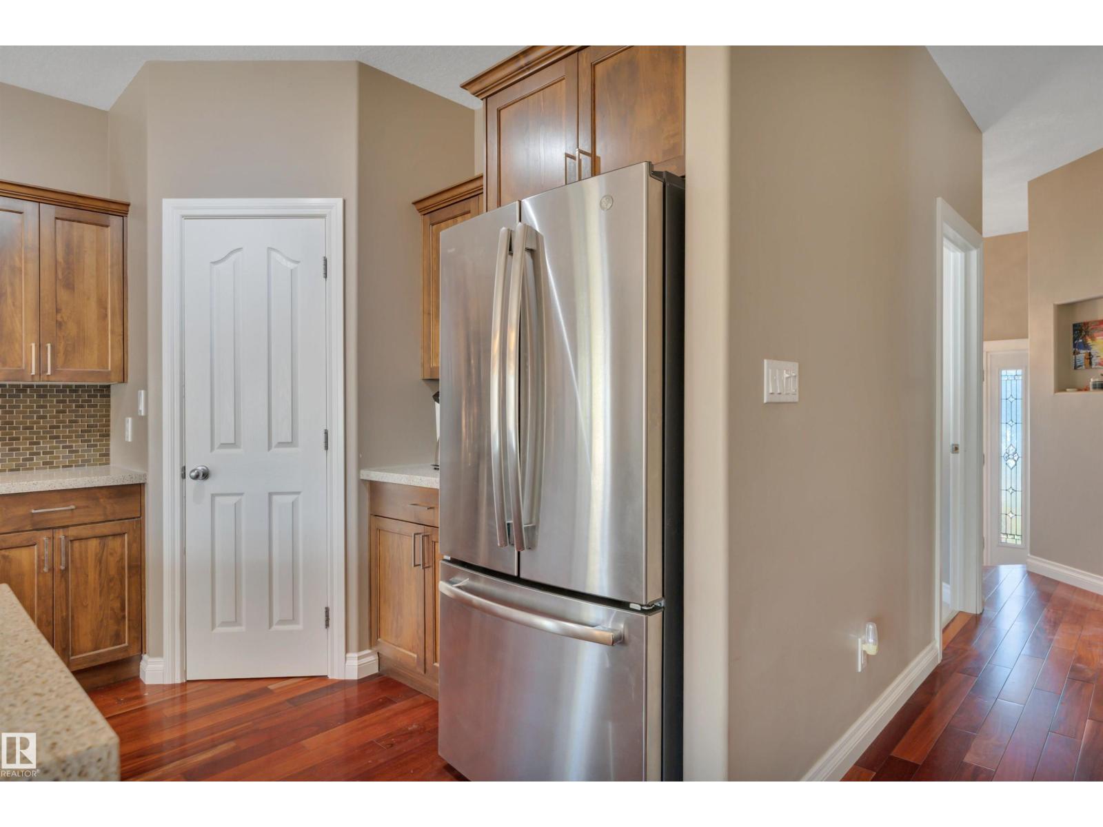59 WILKINSON PL - 30