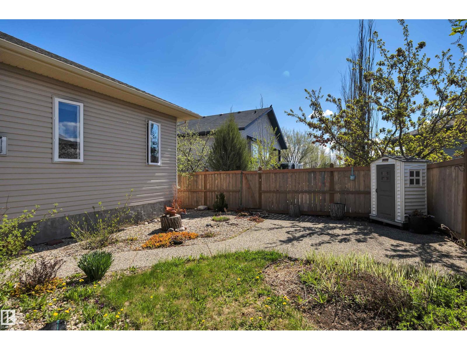 59 WILKINSON PL - 51