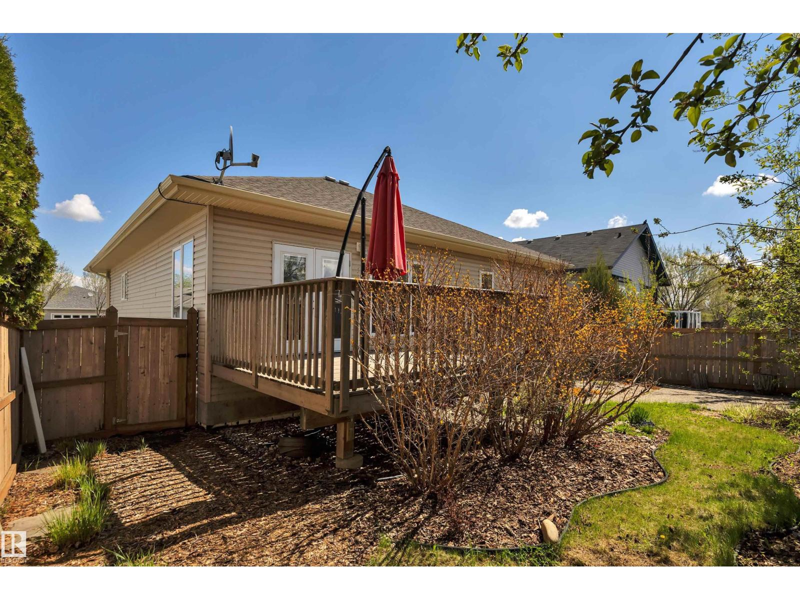 59 WILKINSON PL - 52