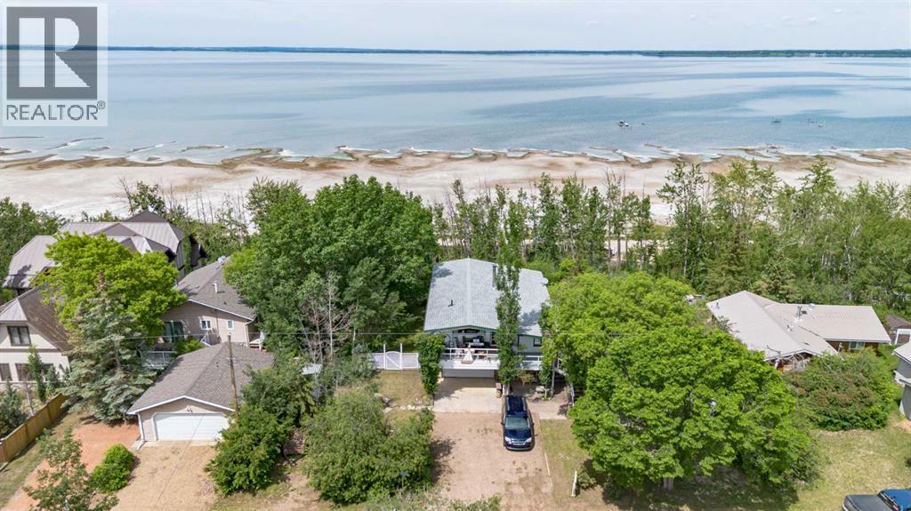44 Lakeview Avenue - 1