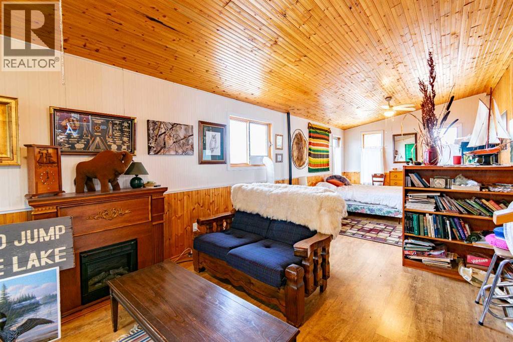 44 Lakeview Avenue - 19