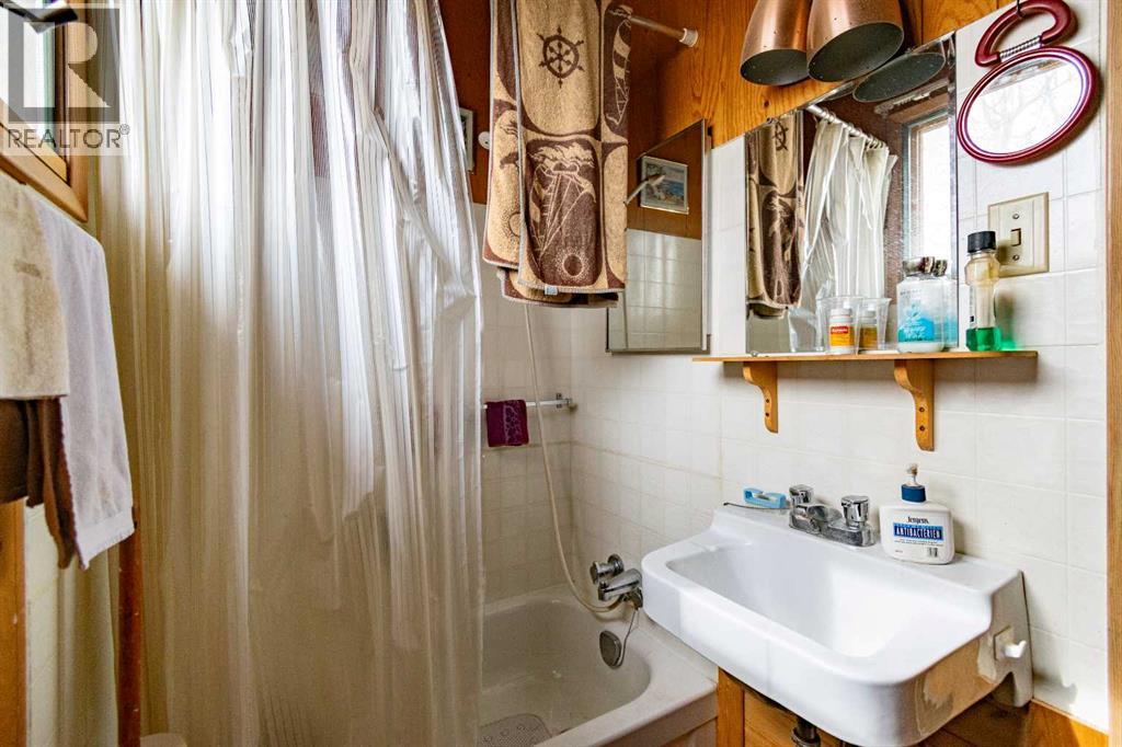 44 Lakeview Avenue - 15